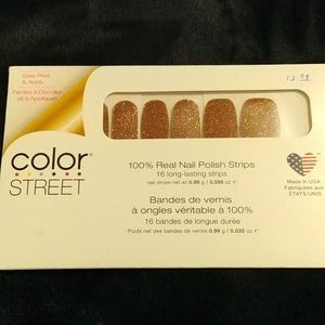 Color Street. Sahara Jewel. 16 long-lasting 100% real nail polish strips